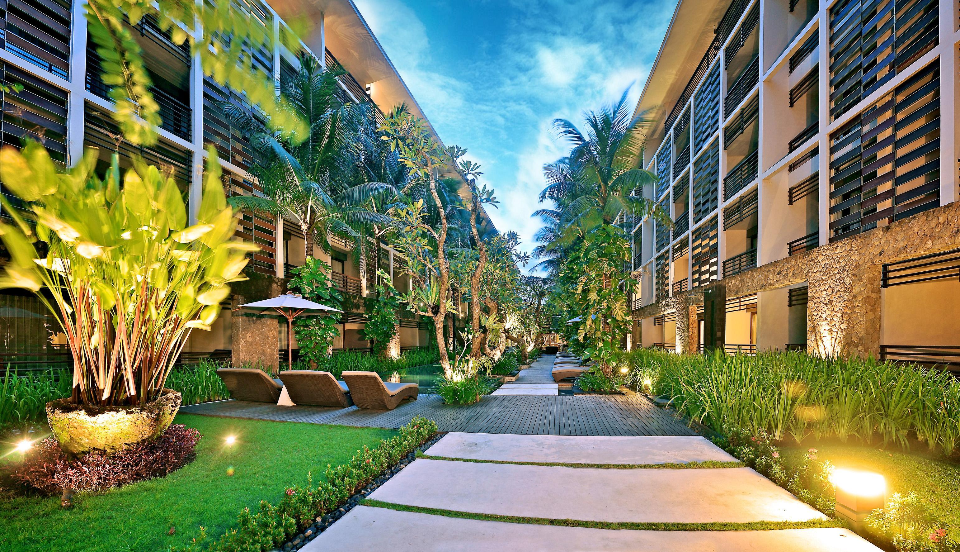 The Haven Bali Seminyak Hotel Exterior photo