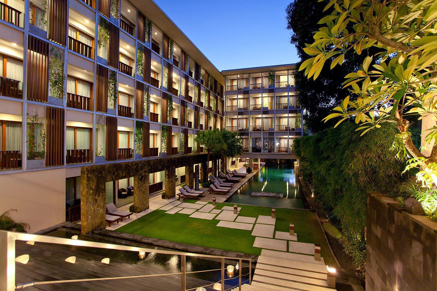 The Haven Bali Seminyak Hotel Exterior photo